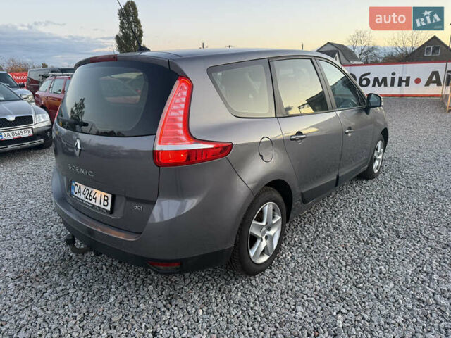 Серый Рено Гранд Сценик, объемом двигателя 1.46 л и пробегом 292 тыс. км за 8999 $, фото 6 на Automoto.ua