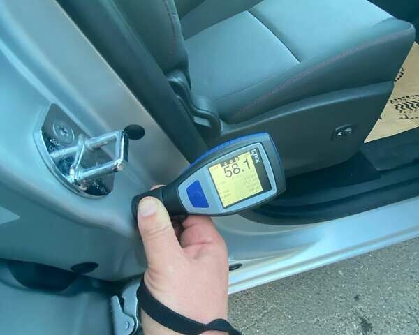 Серый Рено Гранд Сценик, объемом двигателя 1.5 л и пробегом 167 тыс. км за 10400 $, фото 56 на Automoto.ua