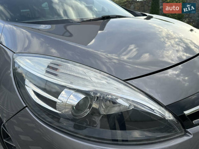 Серый Рено Гранд Сценик, объемом двигателя 1.6 л и пробегом 224 тыс. км за 10550 $, фото 25 на Automoto.ua