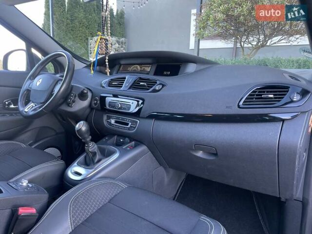 Серый Рено Гранд Сценик, объемом двигателя 1.6 л и пробегом 219 тыс. км за 10170 $, фото 46 на Automoto.ua