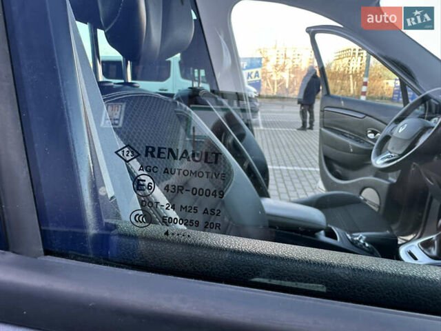 Серый Рено Гранд Сценик, объемом двигателя 1.5 л и пробегом 173 тыс. км за 10900 $, фото 26 на Automoto.ua