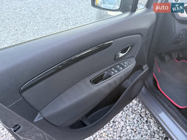 Серый Рено Гранд Сценик, объемом двигателя 1.46 л и пробегом 292 тыс. км за 8999 $, фото 12 на Automoto.ua