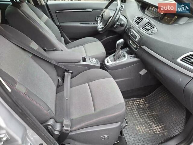 Серый Рено Гранд Сценик, объемом двигателя 1.5 л и пробегом 263 тыс. км за 8600 $, фото 16 на Automoto.ua