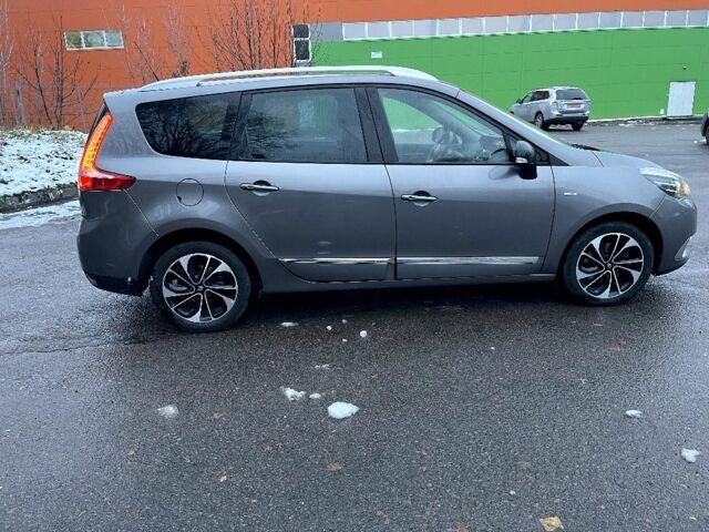 Сірий Рено Гранд Сценік, об'ємом двигуна 1.5 л та пробігом 179 тис. км за 9499 $, фото 1 на Automoto.ua