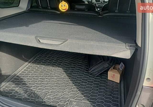 Сірий Рено Гранд Сценік, об'ємом двигуна 1.5 л та пробігом 288 тис. км за 11000 $, фото 30 на Automoto.ua