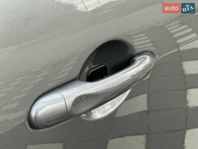 Серый Рено Гранд Сценик, объемом двигателя 1.6 л и пробегом 224 тыс. км за 10550 $, фото 56 на Automoto.ua