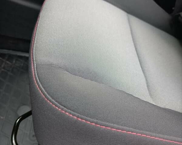 Сірий Рено Гранд Сценік, об'ємом двигуна 1.5 л та пробігом 234 тис. км за 10900 $, фото 5 на Automoto.ua