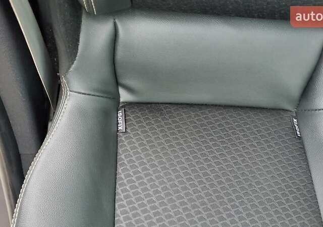 Серый Рено Гранд Сценик, объемом двигателя 1.46 л и пробегом 269 тыс. км за 10750 $, фото 24 на Automoto.ua