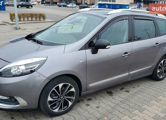 Серый Рено Гранд Сценик, объемом двигателя 1.46 л и пробегом 269 тыс. км за 10750 $, фото 5 на Automoto.ua