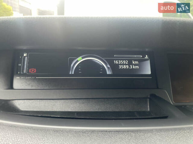 Серый Рено Гранд Сценик, объемом двигателя 1.6 л и пробегом 163 тыс. км за 13300 $, фото 23 на Automoto.ua