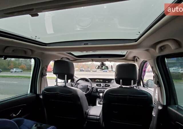 Серый Рено Гранд Сценик, объемом двигателя 1.46 л и пробегом 269 тыс. км за 10750 $, фото 8 на Automoto.ua