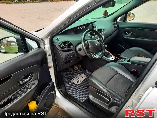 Серый Рено Гранд Сценик, объемом двигателя 1.6 л и пробегом 200 тыс. км за 8950 $, фото 2 на Automoto.ua