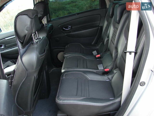 Серый Рено Гранд Сценик, объемом двигателя 1.5 л и пробегом 241 тыс. км за 10000 $, фото 10 на Automoto.ua