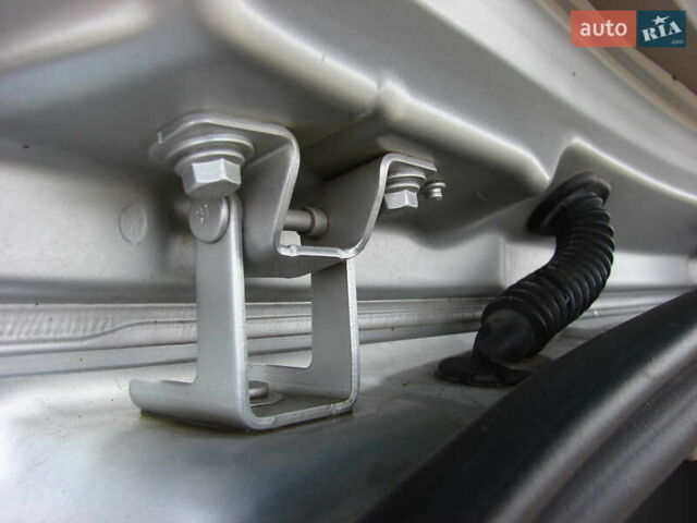 Серый Рено Гранд Сценик, объемом двигателя 1.5 л и пробегом 241 тыс. км за 10000 $, фото 21 на Automoto.ua