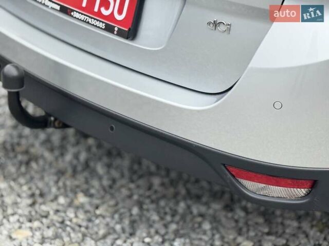 Сірий Рено Гранд Сценік, об'ємом двигуна 1.5 л та пробігом 268 тис. км за 10750 $, фото 12 на Automoto.ua