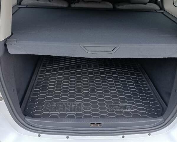 Сірий Рено Гранд Сценік, об'ємом двигуна 1.5 л та пробігом 234 тис. км за 10900 $, фото 12 на Automoto.ua