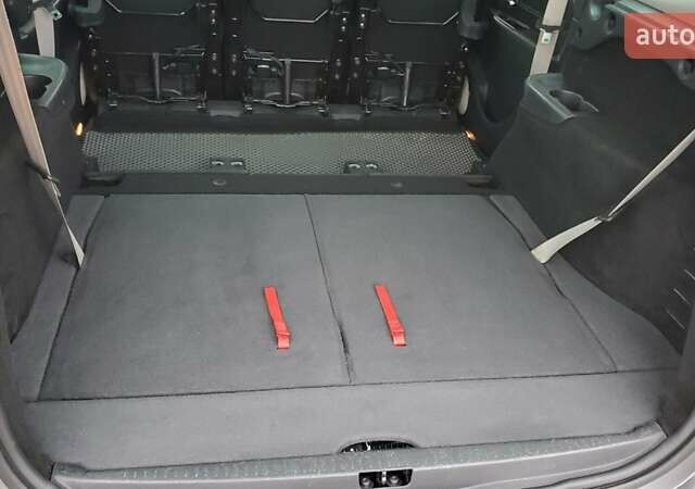 Серый Рено Гранд Сценик, объемом двигателя 1.46 л и пробегом 269 тыс. км за 10750 $, фото 41 на Automoto.ua