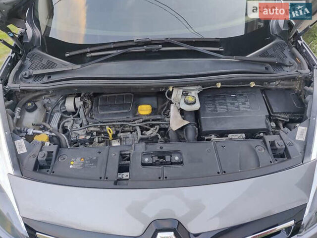 Сірий Рено Гранд Сценік, об'ємом двигуна 1.6 л та пробігом 206 тис. км за 11500 $, фото 6 на Automoto.ua
