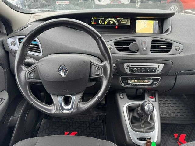 Серый Рено Гранд Сценик, объемом двигателя 1.5 л и пробегом 193 тыс. км за 11899 $, фото 9 на Automoto.ua