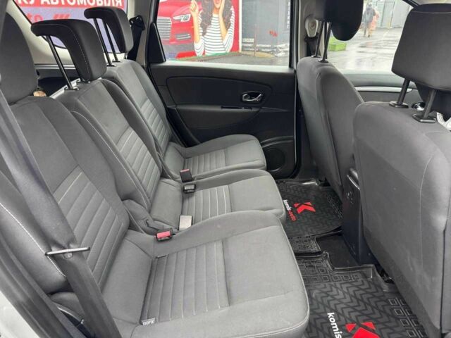 Серый Рено Гранд Сценик, объемом двигателя 1.5 л и пробегом 193 тыс. км за 11899 $, фото 14 на Automoto.ua