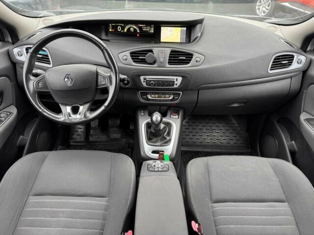 Серый Рено Гранд Сценик, объемом двигателя 1.5 л и пробегом 193 тыс. км за 11899 $, фото 8 на Automoto.ua
