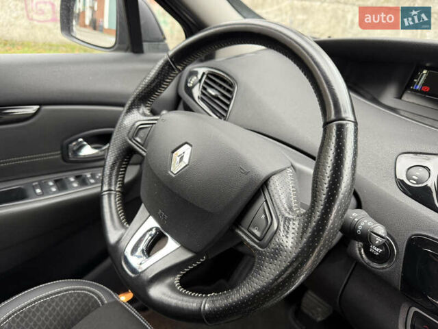 Сірий Рено Гранд Сценік, об'ємом двигуна 1.6 л та пробігом 234 тис. км за 10800 $, фото 52 на Automoto.ua
