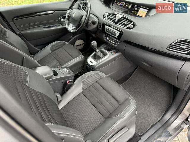 Сірий Рено Гранд Сценік, об'ємом двигуна 1.6 л та пробігом 234 тис. км за 10800 $, фото 46 на Automoto.ua