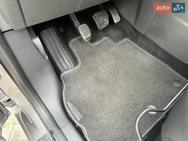 Сірий Рено Гранд Сценік, об'ємом двигуна 1.6 л та пробігом 234 тис. км за 10800 $, фото 38 на Automoto.ua