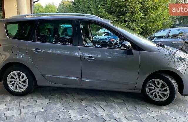 Сірий Рено Гранд Сценік, об'ємом двигуна 0 л та пробігом 170 тис. км за 8900 $, фото 4 на Automoto.ua