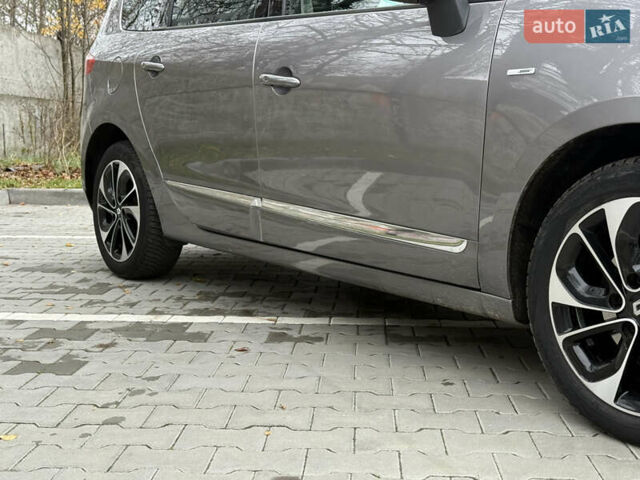 Сірий Рено Гранд Сценік, об'ємом двигуна 1.6 л та пробігом 234 тис. км за 10800 $, фото 21 на Automoto.ua