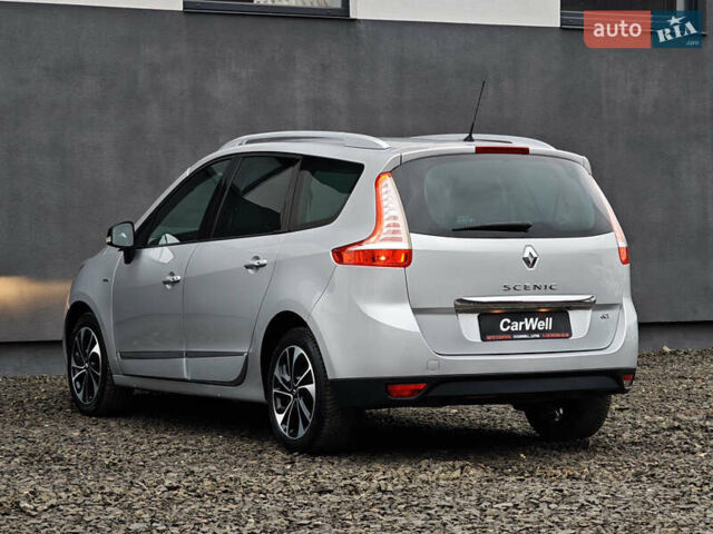 Сірий Рено Гранд Сценік, об'ємом двигуна 1.6 л та пробігом 184 тис. км за 12499 $, фото 3 на Automoto.ua