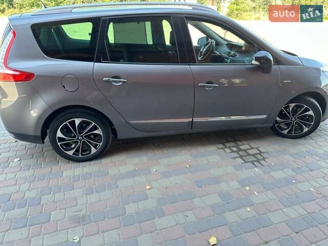 Серый Рено Гранд Сценик, объемом двигателя 1.5 л и пробегом 202 тыс. км за 12900 $, фото 3 на Automoto.ua