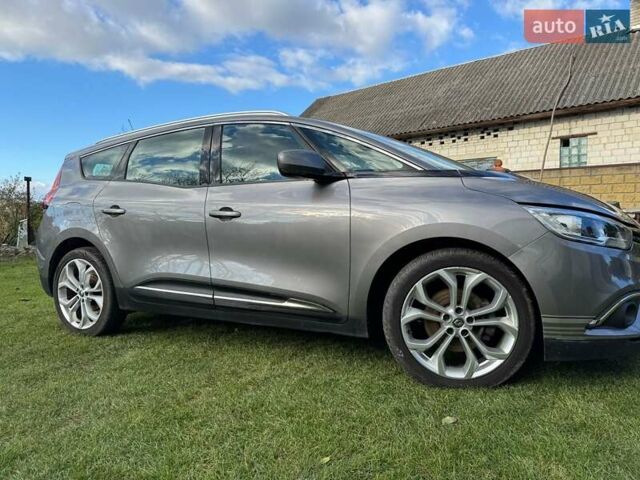 Сірий Рено Гранд Сценік, об'ємом двигуна 1.6 л та пробігом 150 тис. км за 16700 $, фото 9 на Automoto.ua