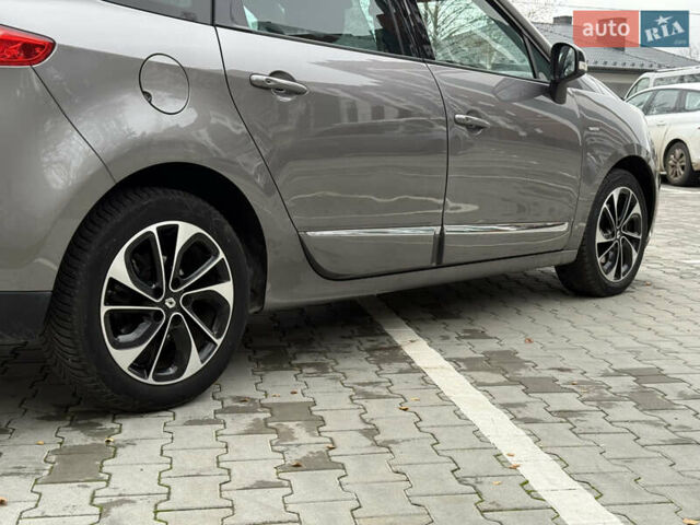 Сірий Рено Гранд Сценік, об'ємом двигуна 1.6 л та пробігом 234 тис. км за 10800 $, фото 15 на Automoto.ua