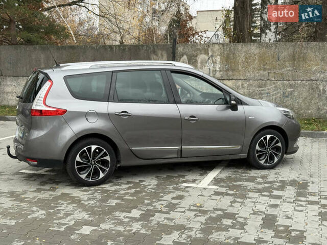 Сірий Рено Гранд Сценік, об'ємом двигуна 1.6 л та пробігом 234 тис. км за 10800 $, фото 31 на Automoto.ua