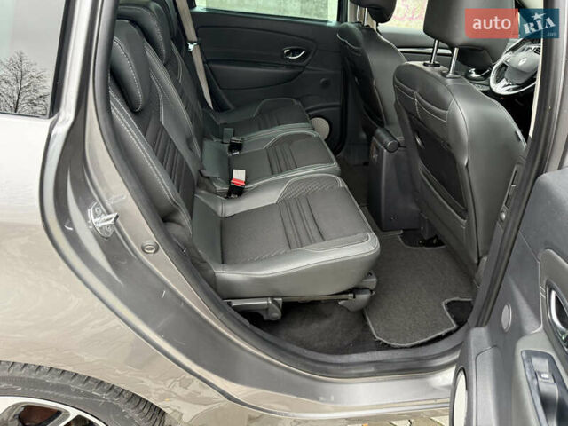 Сірий Рено Гранд Сценік, об'ємом двигуна 1.6 л та пробігом 234 тис. км за 10800 $, фото 57 на Automoto.ua