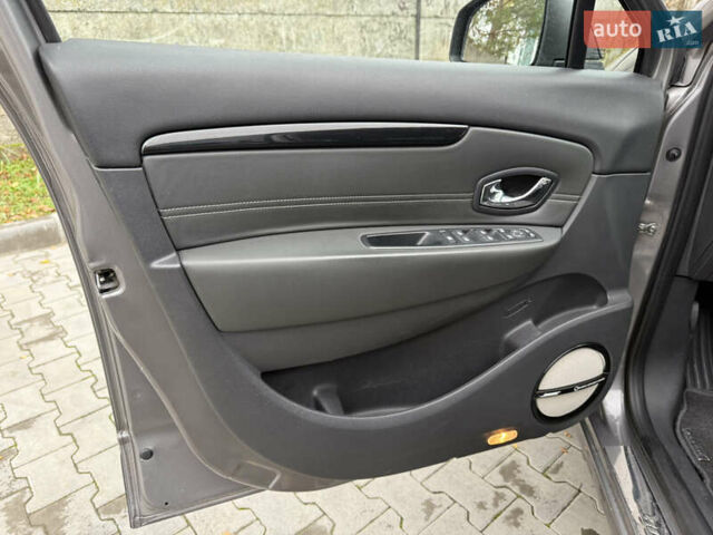 Сірий Рено Гранд Сценік, об'ємом двигуна 1.6 л та пробігом 234 тис. км за 10800 $, фото 33 на Automoto.ua