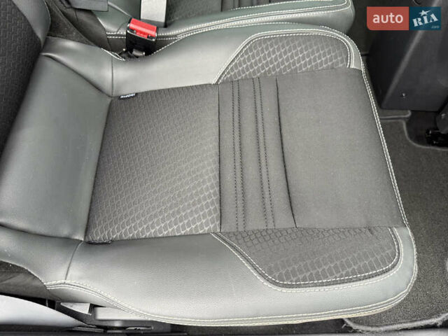 Сірий Рено Гранд Сценік, об'ємом двигуна 1.6 л та пробігом 234 тис. км за 10800 $, фото 61 на Automoto.ua