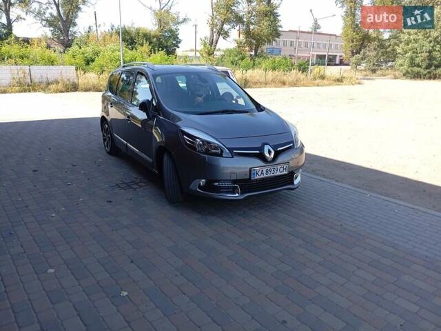 Серый Рено Гранд Сценик, объемом двигателя 1.5 л и пробегом 202 тыс. км за 12900 $, фото 6 на Automoto.ua