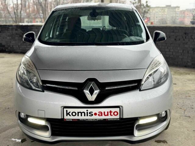 Серый Рено Гранд Сценик, объемом двигателя 1.5 л и пробегом 193 тыс. км за 11899 $, фото 2 на Automoto.ua