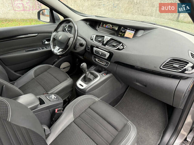 Сірий Рено Гранд Сценік, об'ємом двигуна 1.6 л та пробігом 234 тис. км за 10800 $, фото 47 на Automoto.ua