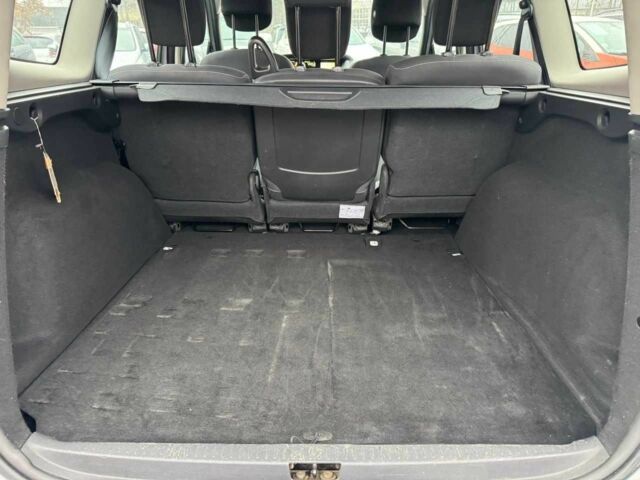 Серый Рено Гранд Сценик, объемом двигателя 1.5 л и пробегом 193 тыс. км за 11899 $, фото 23 на Automoto.ua