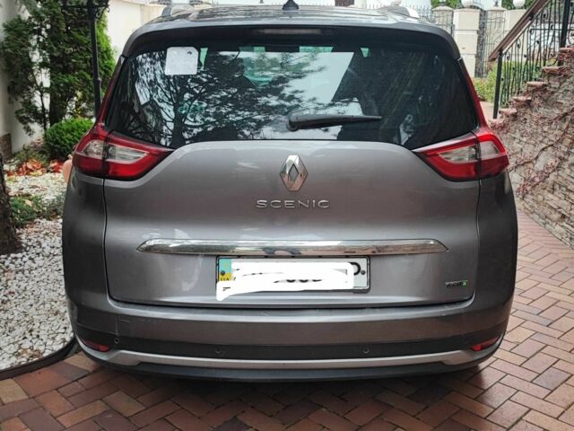 Серый Рено Гранд Сценик, объемом двигателя 1.5 л и пробегом 253 тыс. км за 14000 $, фото 1 на Automoto.ua