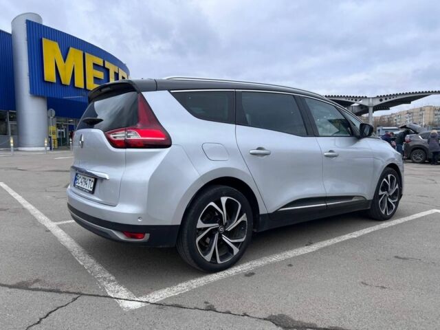 Серый Рено Гранд Сценик, объемом двигателя 1.6 л и пробегом 306 тыс. км за 14000 $, фото 8 на Automoto.ua