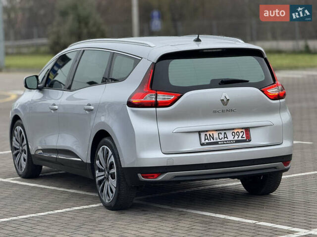 Серый Рено Гранд Сценик, объемом двигателя 1.5 л и пробегом 200 тыс. км за 14800 $, фото 26 на Automoto.ua
