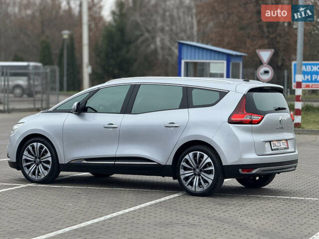 Серый Рено Гранд Сценик, объемом двигателя 1.5 л и пробегом 200 тыс. км за 14800 $, фото 21 на Automoto.ua