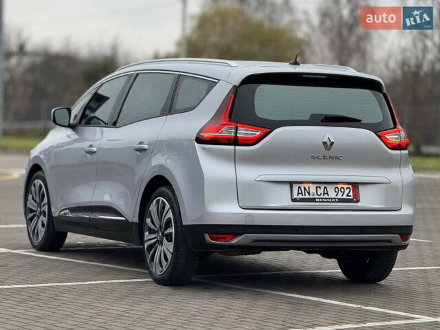 Серый Рено Гранд Сценик, объемом двигателя 1.5 л и пробегом 200 тыс. км за 14800 $, фото 25 на Automoto.ua