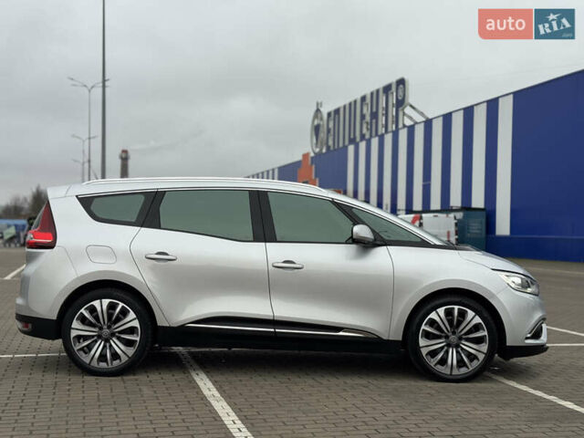 Серый Рено Гранд Сценик, объемом двигателя 1.5 л и пробегом 200 тыс. км за 14800 $, фото 37 на Automoto.ua