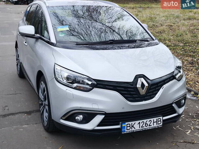 Серый Рено Гранд Сценик, объемом двигателя 1.5 л и пробегом 140 тыс. км за 14600 $, фото 8 на Automoto.ua