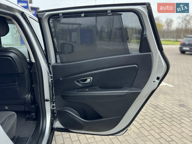 Серый Рено Гранд Сценик, объемом двигателя 1.5 л и пробегом 200 тыс. км за 14800 $, фото 69 на Automoto.ua